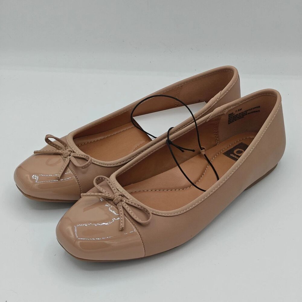DV by Dolce Vita Nude Patent Cap Toe Ballet Flats